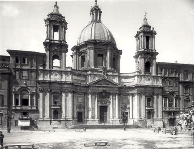 Kostel Sant Agnese, 1653-57 od Francesco Borromini
