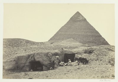 Skalní hrobky a Belzoniho pyramida, Gizeh, 1857. od Francis Frith