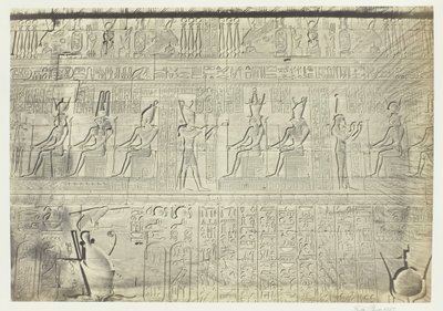 Sochy z vnější zdi, Dendera, 1857. od Francis Frith