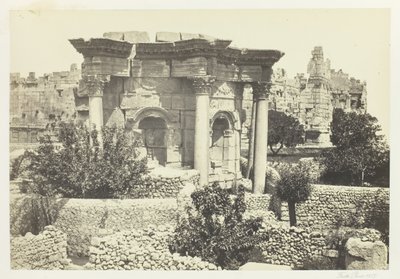 Kruhový chrám, Baalbec, 1857. od Francis Frith