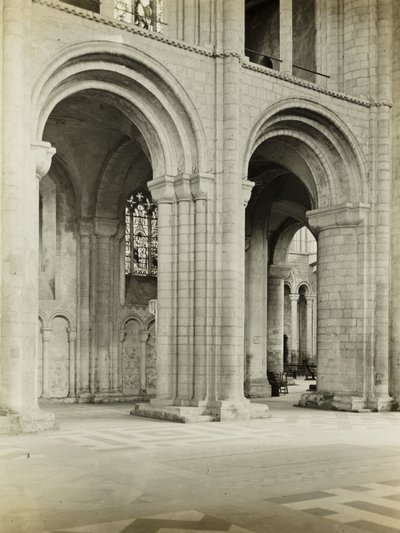 Elyská katedrála: Nave Arches od Frederick H. Evans