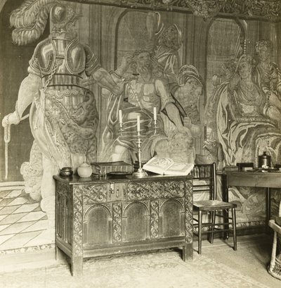 Kelmscott Manor: Podrobnosti o tapisérii od Frederick H. Evans