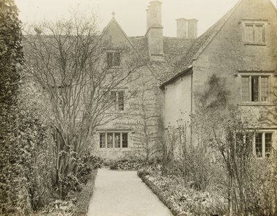 Kelmscott Manor: Zahradní fronta od Frederick H. Evans