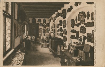 Alsaské muzeum s ukázkou dřevěných soch. Pohlednice odeslána v roce 1913. od French Photographer