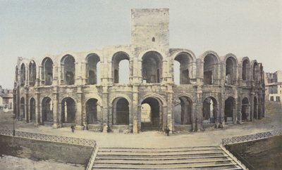 Arles, Amfiteátr, Vnější pohled od French Photographer