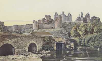 Bressuire, Zřícenina hradu, Exteriér, S O View od French Photographer