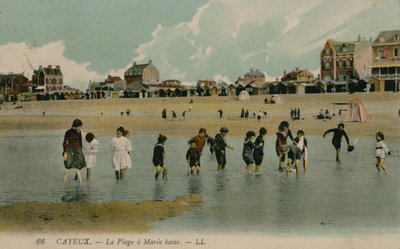 Cayeux, pláž na základně Maree. Pohlednice odeslána 27. července 1913. od French Photographer