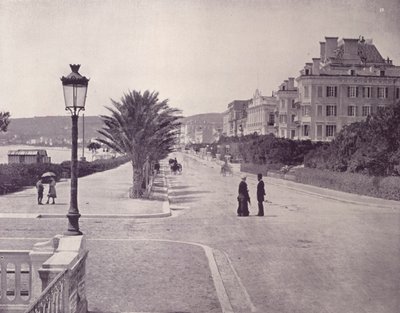 Středová část Široké promenády (černobílá fotografie) od French Photographer