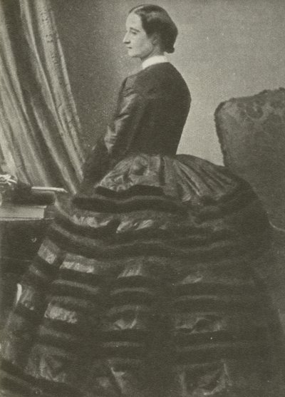 Eugenie De Montijo, manželka Napoleona III. (černobílá fotografie) od French Photographer