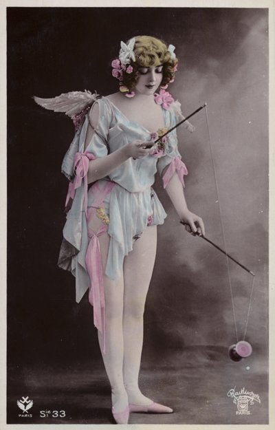 Dívka hrající si s diabolem od French Photographer