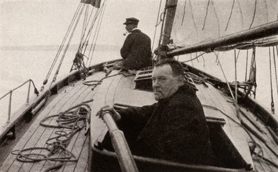 Hilaire Belloc ve své lodi od French Photographer