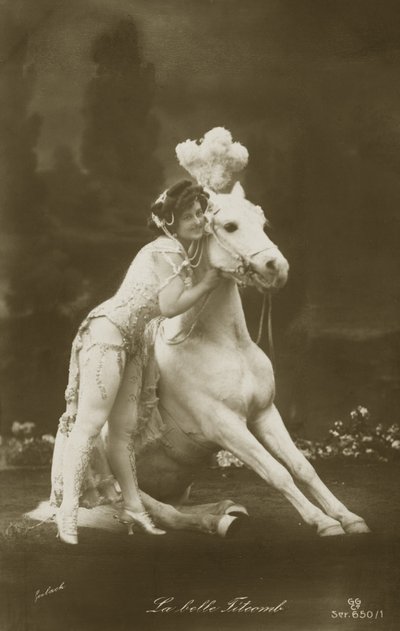 La Belle Titcomb (čb fotografie) od French Photographer
