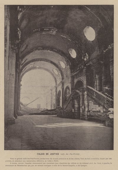 Pařížská komuna, Palais De Justice, Salle des Pas-Perdus (černobílá fotografie) od French Photographer