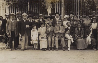 Velká francouzská rodinná skupina od French Photographer