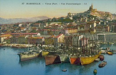 Marseille: Vieux Port, Panoramatický pohled (barevná fotografie) od French Photographer