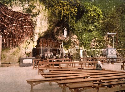 Panny Marie Lurdské, 1890-1900 od French Photographer