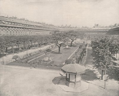 Paříž: Zahrada královského paláce (černobílá fotografie) od French Photographer