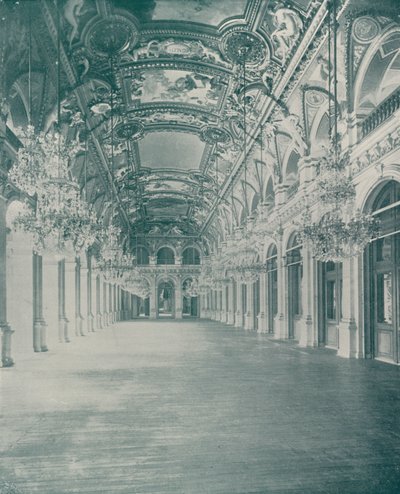 Paříž: Ball-Room, Hotel de Ville (černobílá fotografie) od French Photographer