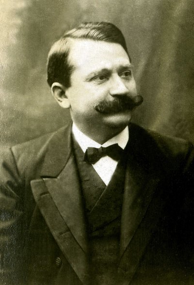 Portrét Gastona Doumerguea od French Photographer