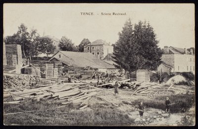 Pohlednice zobrazující pilu Reviraud v Tence, Haute-Loire, kolem roku 1900 od French Photographer