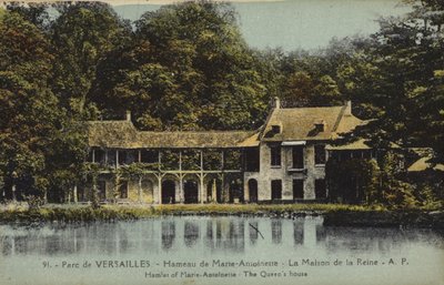 Královnin dům, Hamlet Marie Antoinetty, Versailles (barevné foto) od French Photographer
