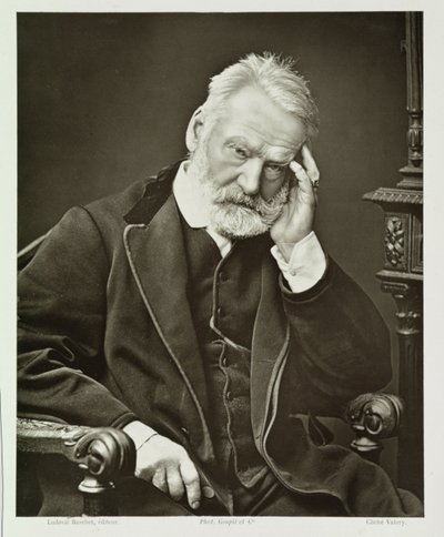 Victor Hugo (1802-85), z Galerie Contemporaine, asi 1874-78 od French Photographer