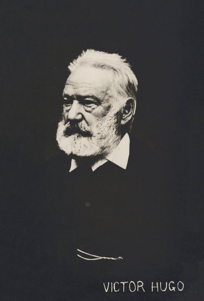 Victor Hugo, portrét (č/b foto) od French Photographer
