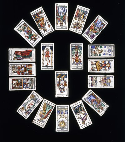 Francouzský kameninový dlaždicový panel, zdobený balíčkem karet Marseilles Tarot, 20. století od French School