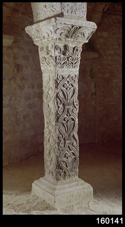 Karolínský sloup, kolem 758 od French School