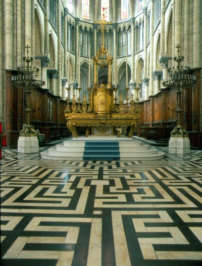 Cathedrale de Saint Omer (sever 59): Oltář a bludiště. od French School
