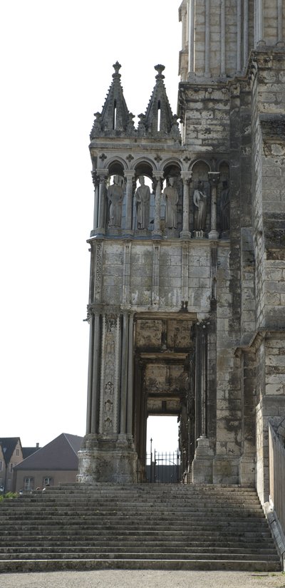 Cathedrale de Chartres, detail jižního portálu od French School