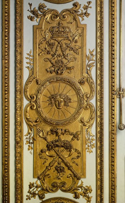 Dřevo dveří salonu Venuše se sluncem a žezlem. Versailles 17. století. Zámecké muzeum od French School