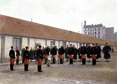 La parade - v "Album militaire"" - kavalérie: domácí služba od French School