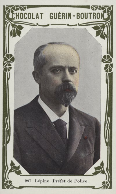Lepine, Prefet de Police (barevná fotografie) od French School