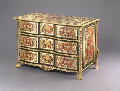 Louis XIV Boulle Commode, cca 1700 (želvovina, mosaz a ormolu) (viz také 220158) od French School