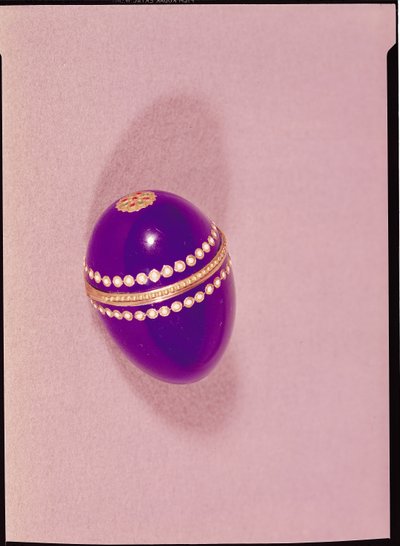 Necessaire ve tvaru vejce, Sevres, 1775 (keramika) od French School