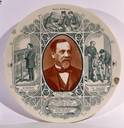 Talíř s fotografií Louise Pasteura (1822-95) od Pierra Petita (1832-1909) a výjevy z jeho života (keramika) od French School
