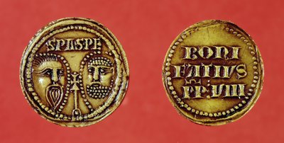 Pečeť s hlavami sv. Pavla a sv. Petra z buly papeže Bonifáce VIII., zpět a vzadu, 1295 (vosk) od French School