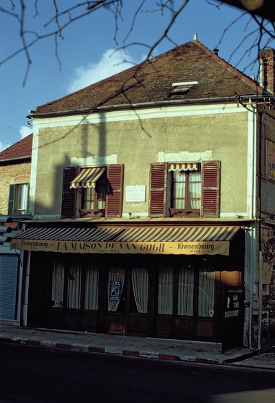 Dům, ve kterém Vincent van Gogh (1853-90) žil v roce 1890 od French School