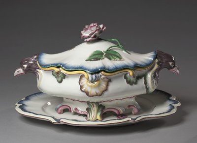 Tureen, vyrobený ve Strasbourg Factory, kolem roku 1750 od French School
