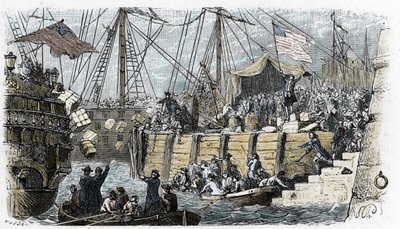 Americká válka za nezávislost: vzpoura amerických osadníků (původu z Velké Británie) proti daním uvaleným anglickým parlamentem na čaj a další potraviny. Převléknou se za indiány a po vstupu do com hodí náklad čaje do moře od French School