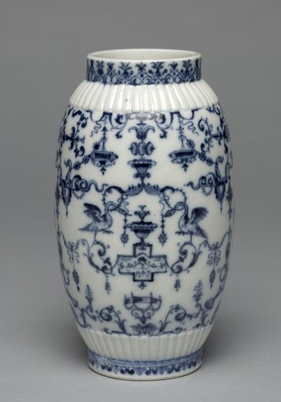 Váza, továrna na porcelán Saint Cloud, cca 1695-1700 od French School