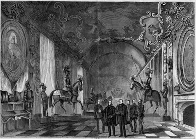 Pohled na zbrojnici Turínského paláce (Itálie) během návštěvy krále Viktora Emanuela II. (Vittorio Emanuele) (Victor-Emmanuel) (1820-1878) a prince Napoleona (1822-1891) od French School