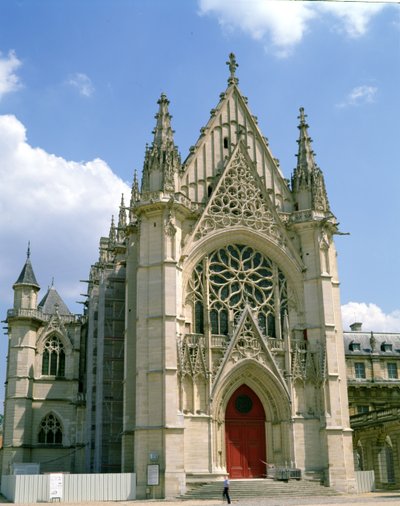 Západní průčelí kaple od French School