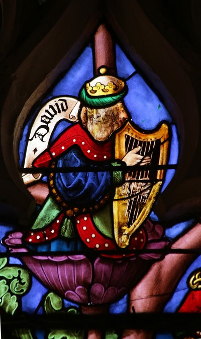 Okno zobrazující Tree of Jesse: David s harfou od French School