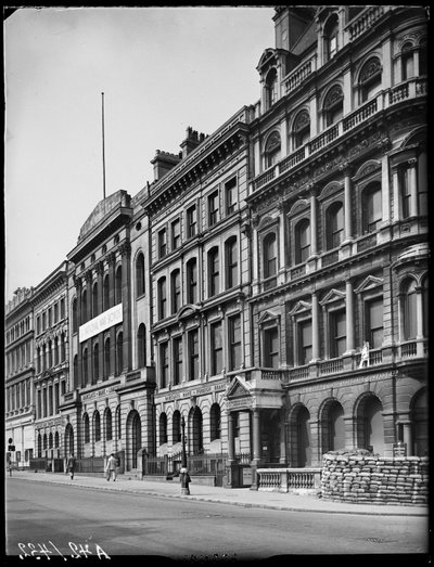 Colmore Row, Birmingham, 1941. od George Bernard Mason