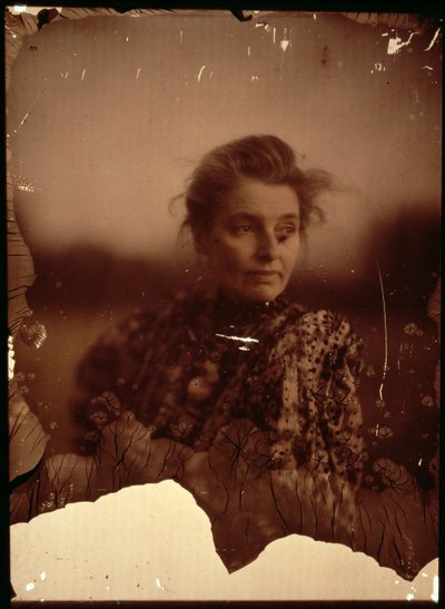Portrétní fotografie Beatrice Webb (1858-1943) (autochromní fotografie) (viz také 2900) od George Bernard Shaw