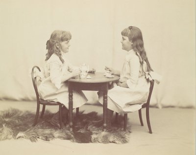 Frances a Ethel de Forest, dcery Roberta de Forest, ca. 1890. od George Collins Cox