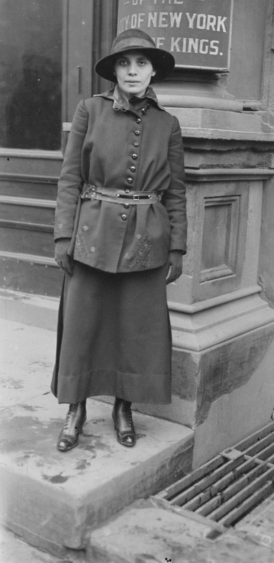 Fania Mindell pravděpodobně pořízen během procesu v Bownsville v roce 1917 od George Grantham Bain