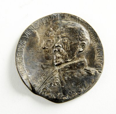 Medaile na památku korunovace Edwarda VII. a královny Alexandry od George James Frampton